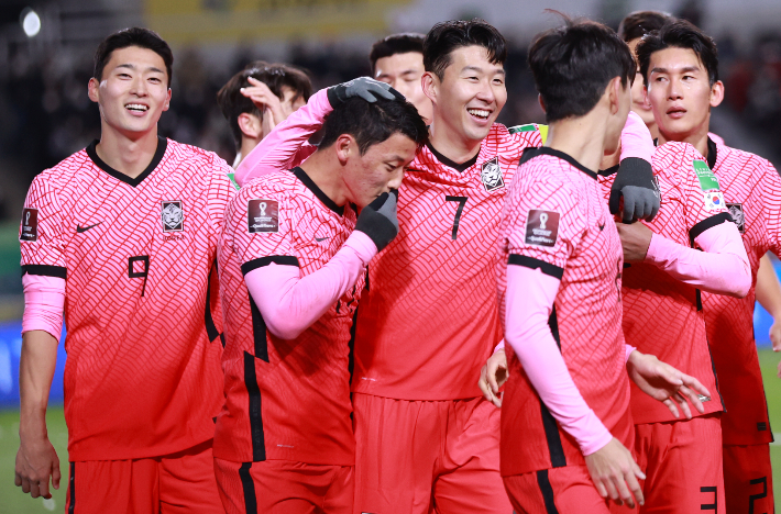 이란 한국 한국축구, 11년
