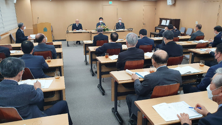 대한성서공회는 30일 서울 서초동 대한성서공회 회의실에서 제136회 정기이사회를 열었다. 