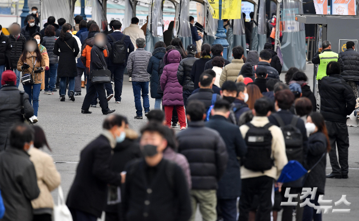 9일 오후 1시 30분 기준으로 경남의 신규 확진자는 12개 시군에 85명, 사망자는 1명이다. 이 중 이날 0시 이후 발생은 56명이다. 박종민 기자