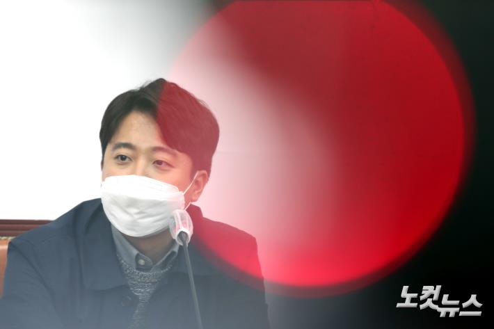 이준석, 상임선대위원장직 사퇴