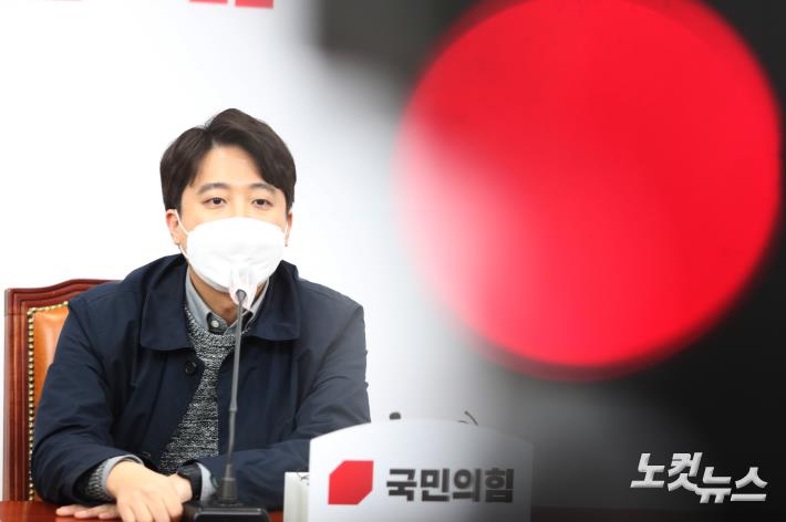 이준석, 상임선대위원장직 사퇴 "미련 없다"