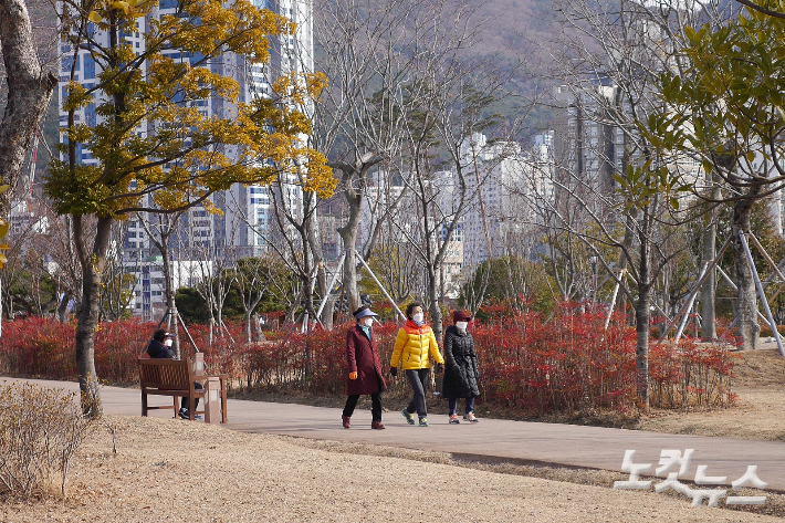 겨울 부산시민공원. 송호재 기자