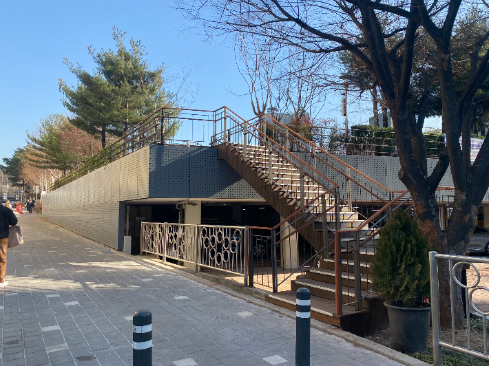 광진광장 진입계단 신설 후 모습. 광진구 제공 