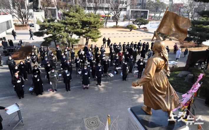 유관순 열사 동상 제막식