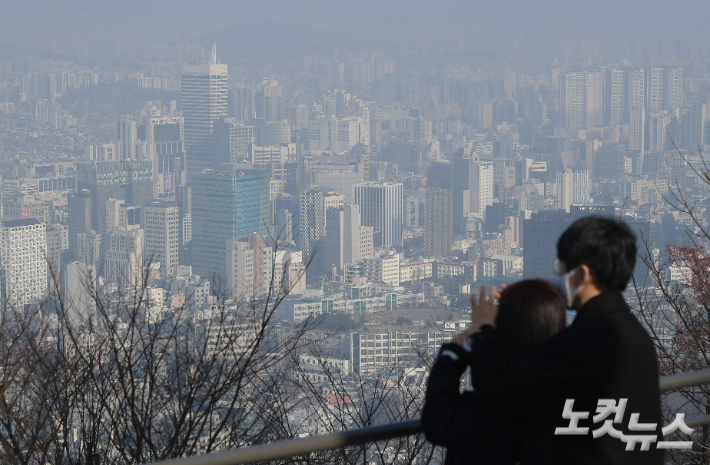 이한형 기자