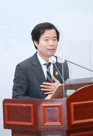 11일 신년기자회견 중인 김승환 전북교육감. 전북교육청 제공