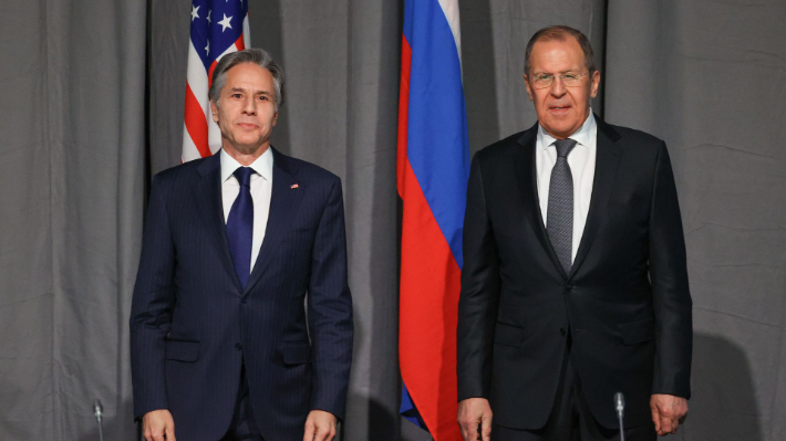 토니 블링컨 미국 국무장관(좌), 세르게이 라브로프 러시아 외무장관. 러시아 외무부 제공