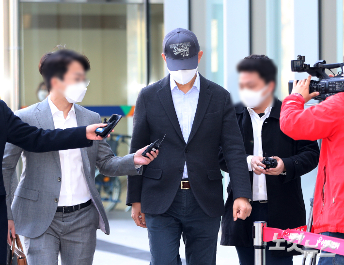 투기 혐의로 징역형을 선고받은 전 경기도청 공무원. 이한형 기자