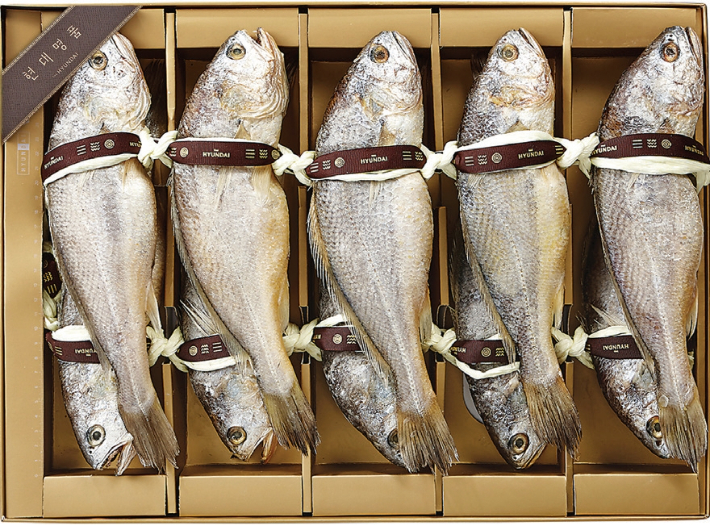현대백화점_현대명품 참굴비 10마리. 현대백화점 제공 
