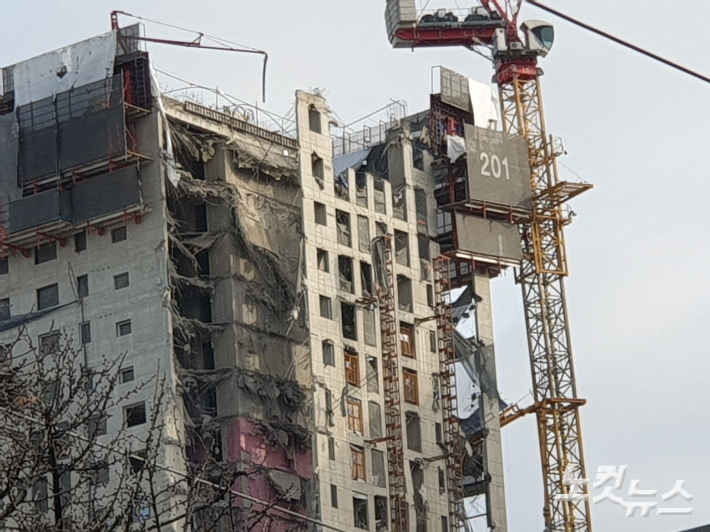 현대산업개발 신축 아파트 붕괴 사고 현장. 조시영 기자