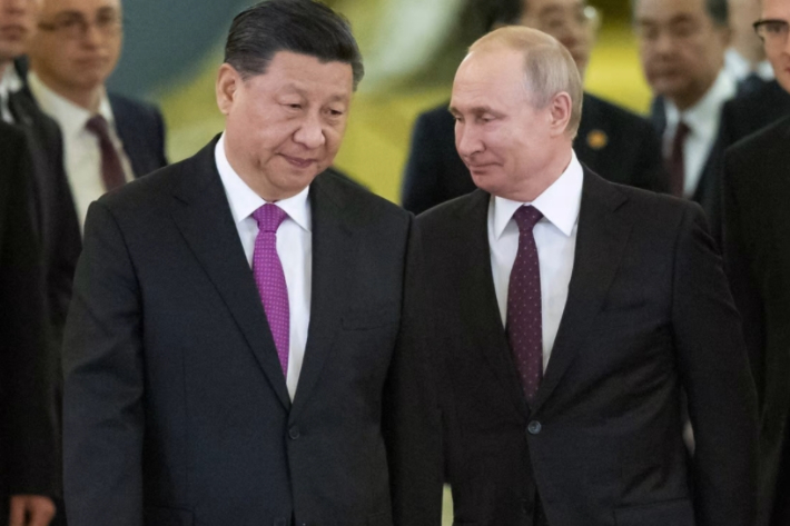 2019년 러시아를 국빈 방문한 시진핑 중국 국가주석(왼쪽)가 블라디미르 푸틴 러시아 대통령. SCMP 캡처