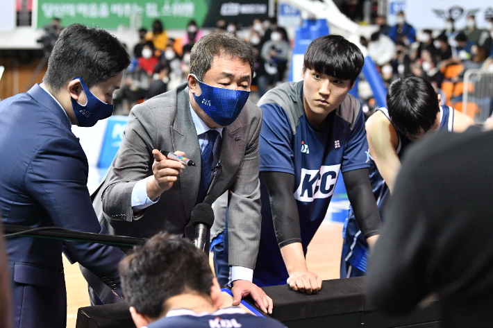 전주 KCC 전창진 감독. KBL 제공