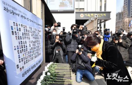 심상정 정의당 대선후보는 9일 서울 태평로 서울시의회 앞 