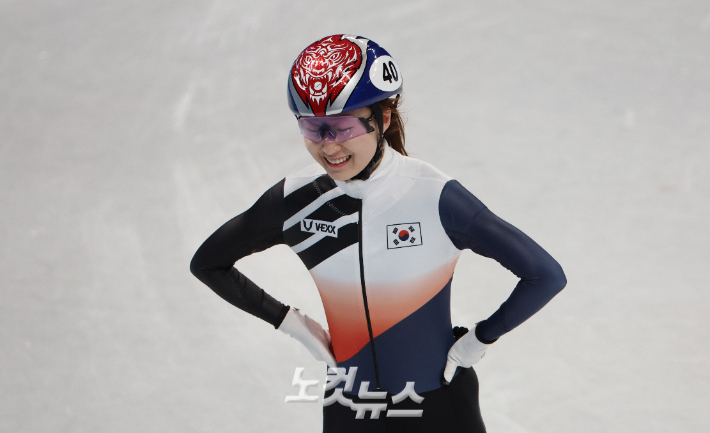 11일 2022 베이징동계올림픽 쇼트트랙 여자 1000m에서 아쉽게 금메달을 내준 최민정은 주종목 1500m 2연패에 도전한다. 박종민 기자
