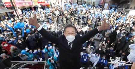 대구 동성로 찾은 이재명 후보