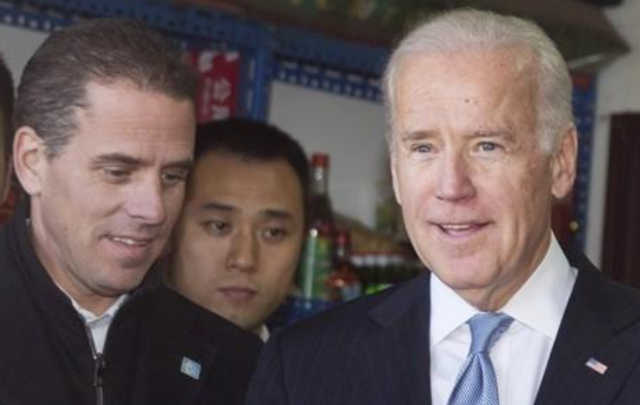 조 바이든 미국 대통령과 차남 헌터(왼쪽). 연합뉴스