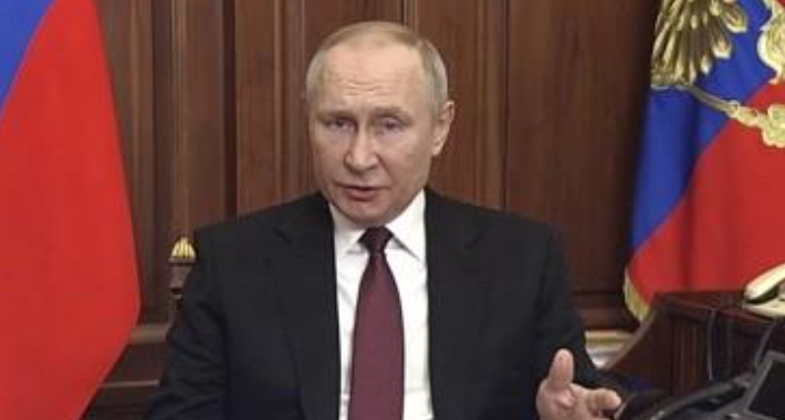 우크라이나 내 군사작전 선언하는 푸틴 러시아 대통령. 크렘린궁 웹사이트 영상 캡처 