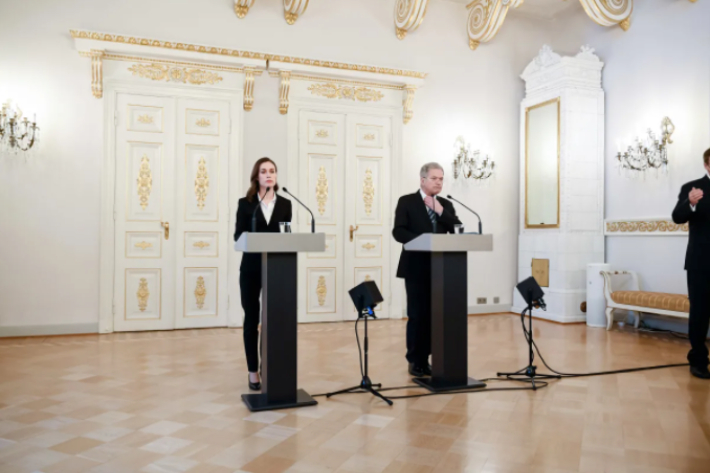 산나 마린 핀란드 총리와 사울리 니뇌스토 대통령의 공동기자회견 모습. Yle 캡처