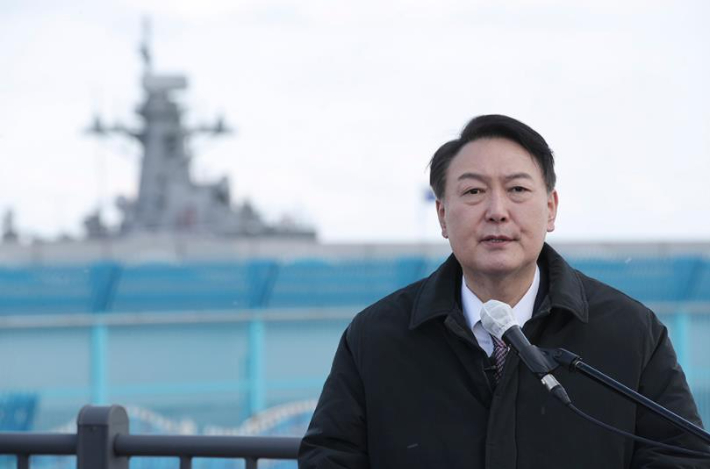 윤석열 "제주에 안정적 교통망 깔고 관광 활성화"
