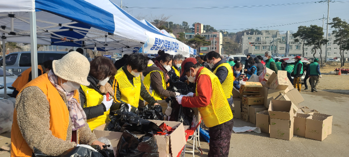 경북도 제공(자원봉사자들)