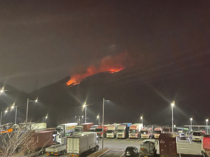 부산 아홉산 화재. 부산경찰청 제공