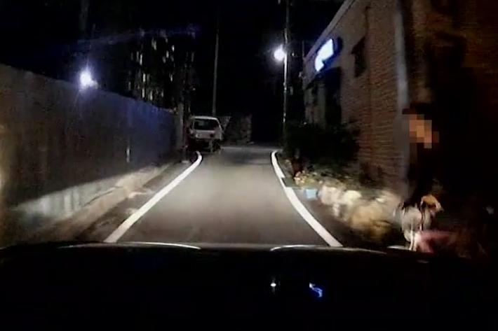 택시 블랙박스 영상에 담긴 2016년 당시 범행 장면. 대전경찰청 제공