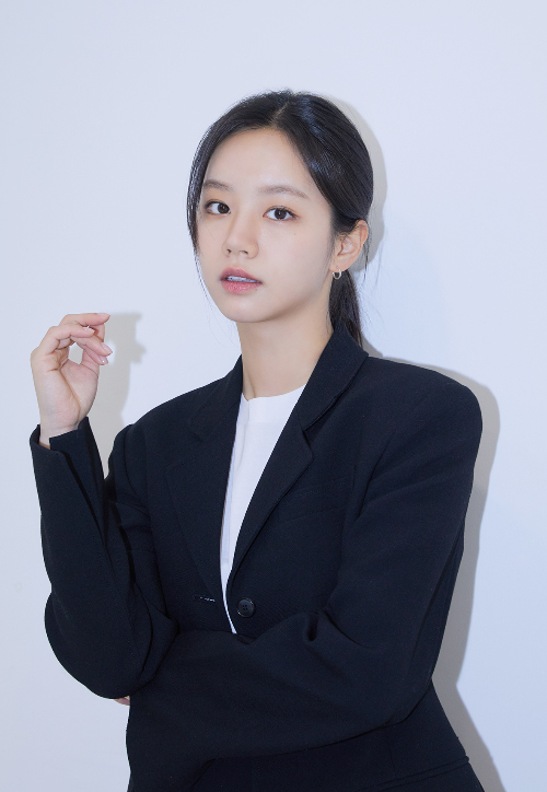 KBS 2TV 월화드라마 '꽃 피면 달 생각하고'에서 주인공 강로서 역을 연기한 배우 혜리. 크리에이티브그룹 아이엔지 제공