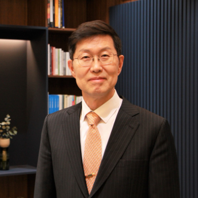 이강현 국립아시아문화전당장