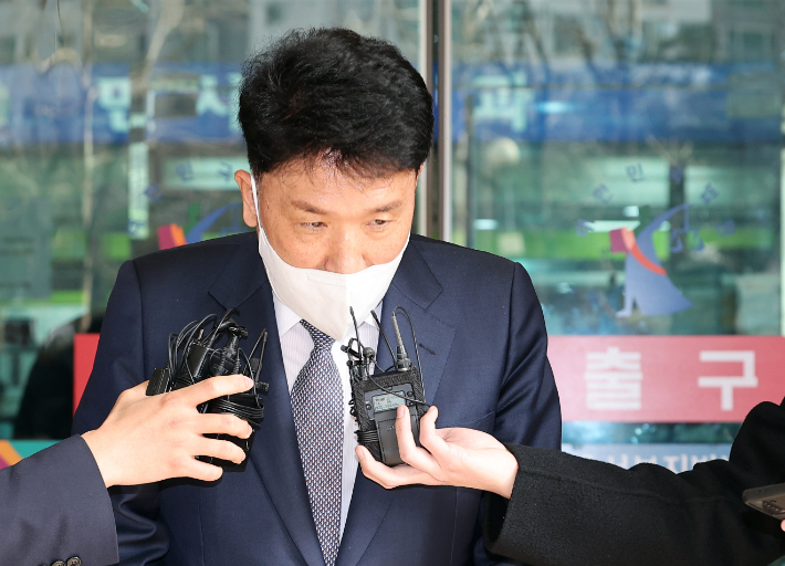 하나은행 신입사원 채용에 영향력을 행사해 특정 지원자가 합격하도록 한 혐의로 4년 가까이 재판을 받아온 함영주 하나금융그룹 부회장(전 하나은행장). 연합뉴스