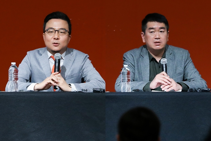 왼쪽부터 김태호 하이브 COO, 이승석 하이브 아이피엑스본부 사업 대표. 하이브 제공