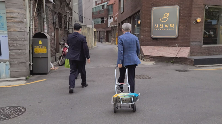 중앙성결교회는 기존에 해왔던 섬김사역의 개념을 전환한 '찾아가는 마을목회'를 이번 부활주일부터 시작한다. 