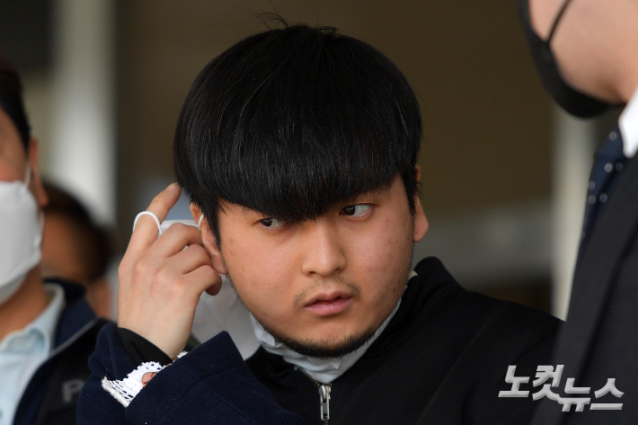 서울 노원구 아파트에서 세 모녀를 살해한 혐의를 받는 김태현. 박종민 기자