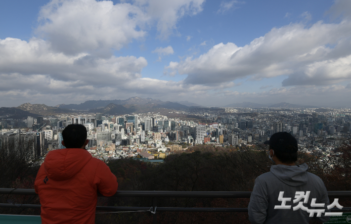 이한형 기자