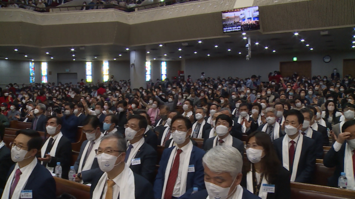 대구기독교총연합회는 񟭖대구기독교부활절연합예배'를 순복음대구교회에서 가졌다.