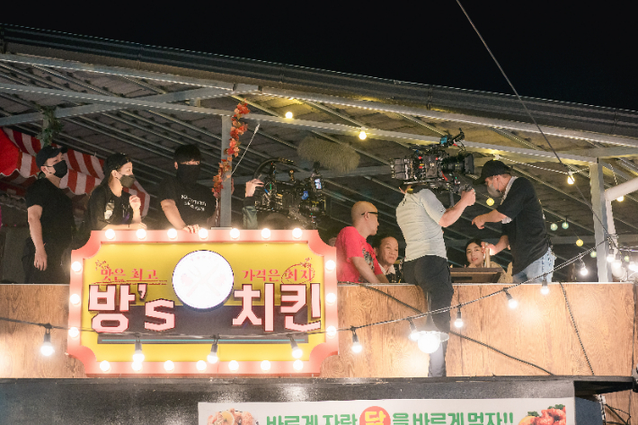 진주서 촬영 드라마 '징크스의 연인'. 경남도청 제공