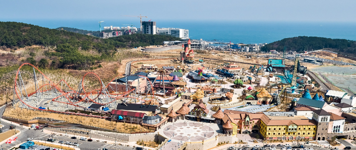 롯데월드 어드벤처 부산 전경.  롯데월드 부산 제공