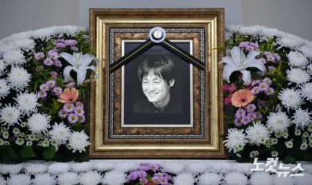 26일 오후 서울 중랑구 서울의료원 장례식장에 배우 이얼(58·이용덕)의 빈소가 마련돼 있다. 드라마 