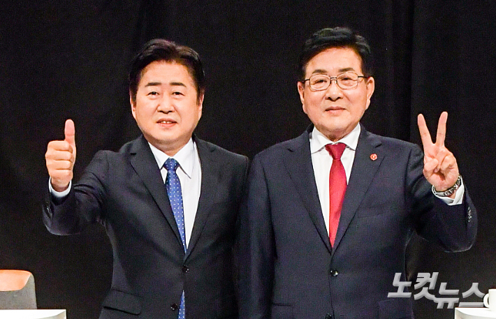 더불어민주당 오영훈 제주지사 후보(사진 왼쪽)와 국민의힘 허향진 후보. 고상현 기자