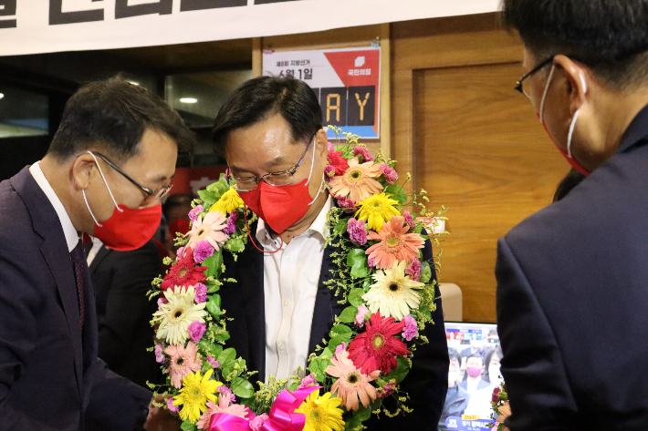 홍남표 후보 선대위 제공