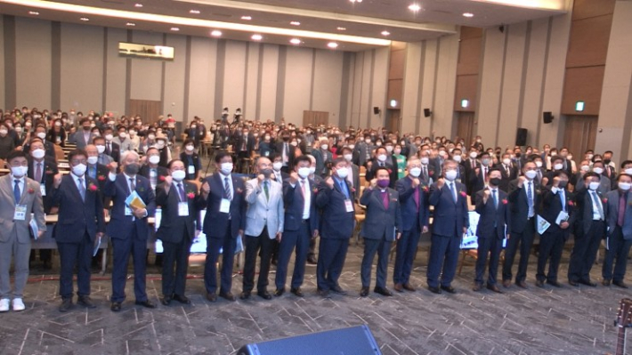 제38회 동부연회 평신도 영성수련회가 6월2일~4일 평창 한화호텔에서 열렸다.