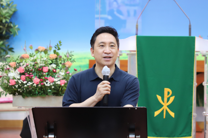 기도회에서는 김언약 선교사가 골로새서 3:1~4을 통해 '다시 뛰는 한국교회와 청년!'을 제목으로 설교했다. 포항CBS