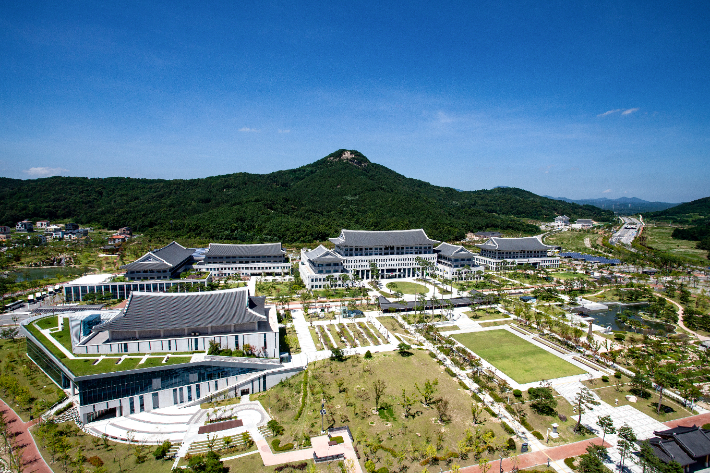 경상북도 도청 측면 모습. 경북도 제공