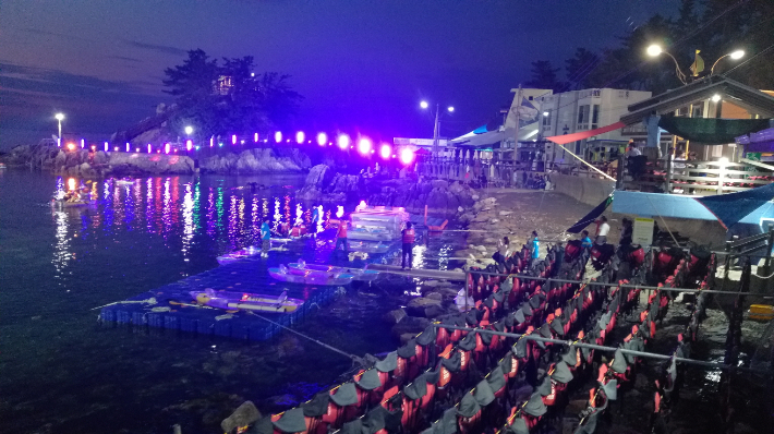동양의 나폴리 삼척장호마을, 전국 최초 '야간 투명카누' 개장