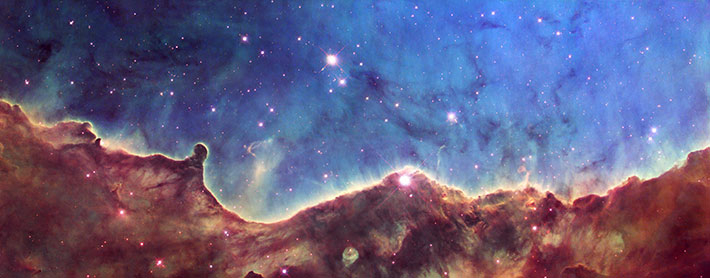 허블 우주망원경으로 촬영한 용골자리 성운(Carina Nebula)의 북서쪽에 위치한 NGC3324 산개성단 이미지. 미국항공우주국 제공
