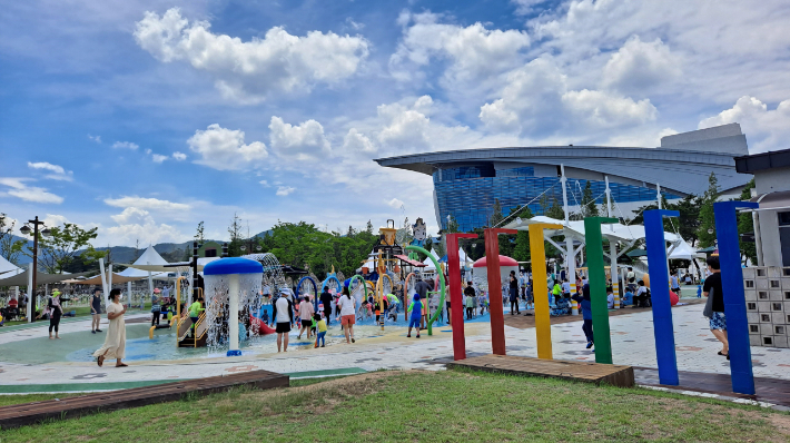 황성공원 물놀이장. 경주시 제공