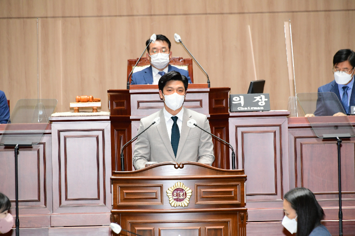 이명노 광주광역 시의원, 25일 5분 자유발언 통해 최중증 발달장애인 융합돌봄사업 문제 제기. 광주광역시 의회 제공