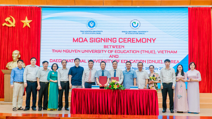 대구교육대학이 26일 베트남 타이응우옌교육대와 MOA 체결을 하고 있다.대구교육대 제공