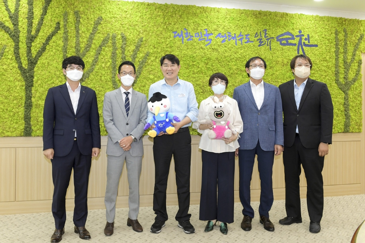인공지능(AI) 반려로봇 서비스. 순천시 제공 