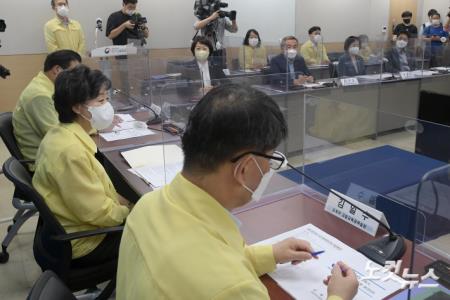 모두발언하는 박순애 사회부총리 겸 교육부 장관