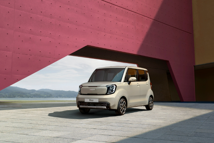 10일 공개된 '더 뉴 기아 레이' 디자인. 기아 제공